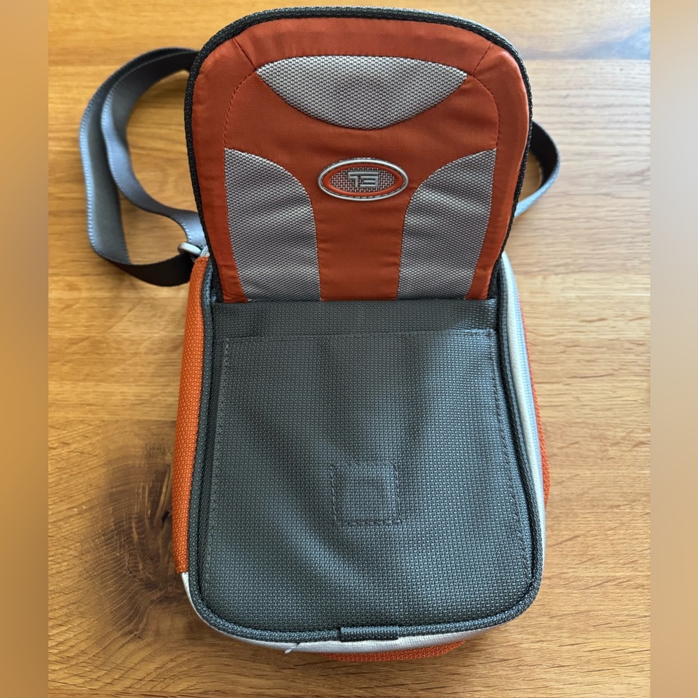 TUMI Race Crossbody Travel Bag Gray & Orange Nylon Compact Shoulder Bag - Picture 2 of 9